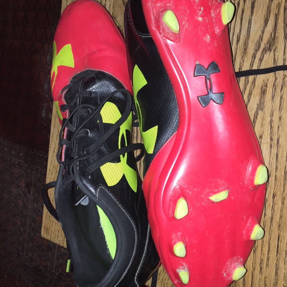 Men’s Under Armour Soccer Cleats